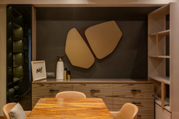 Modern Luxury Cabinets & Shelves – A Perfect Blend of Elegance & Functionality